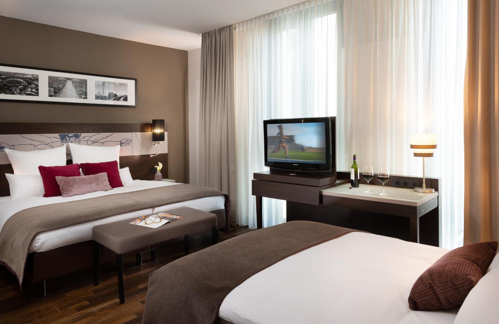 Leonardo Royal Hotel Мюнхен Экстерьер фото
